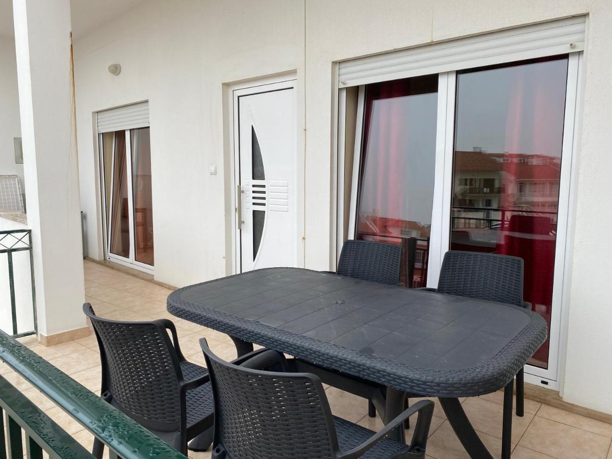 Apartamento acolhedor numa das mais belas praias do centro de Portugal Pataias Exterior foto