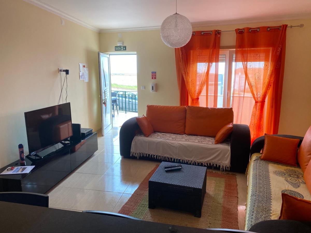 Apartamento acolhedor numa das mais belas praias do centro de Portugal Pataias Exterior foto
